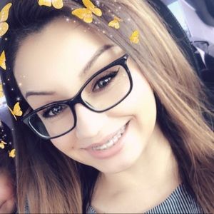 Meet your Posher, Erika